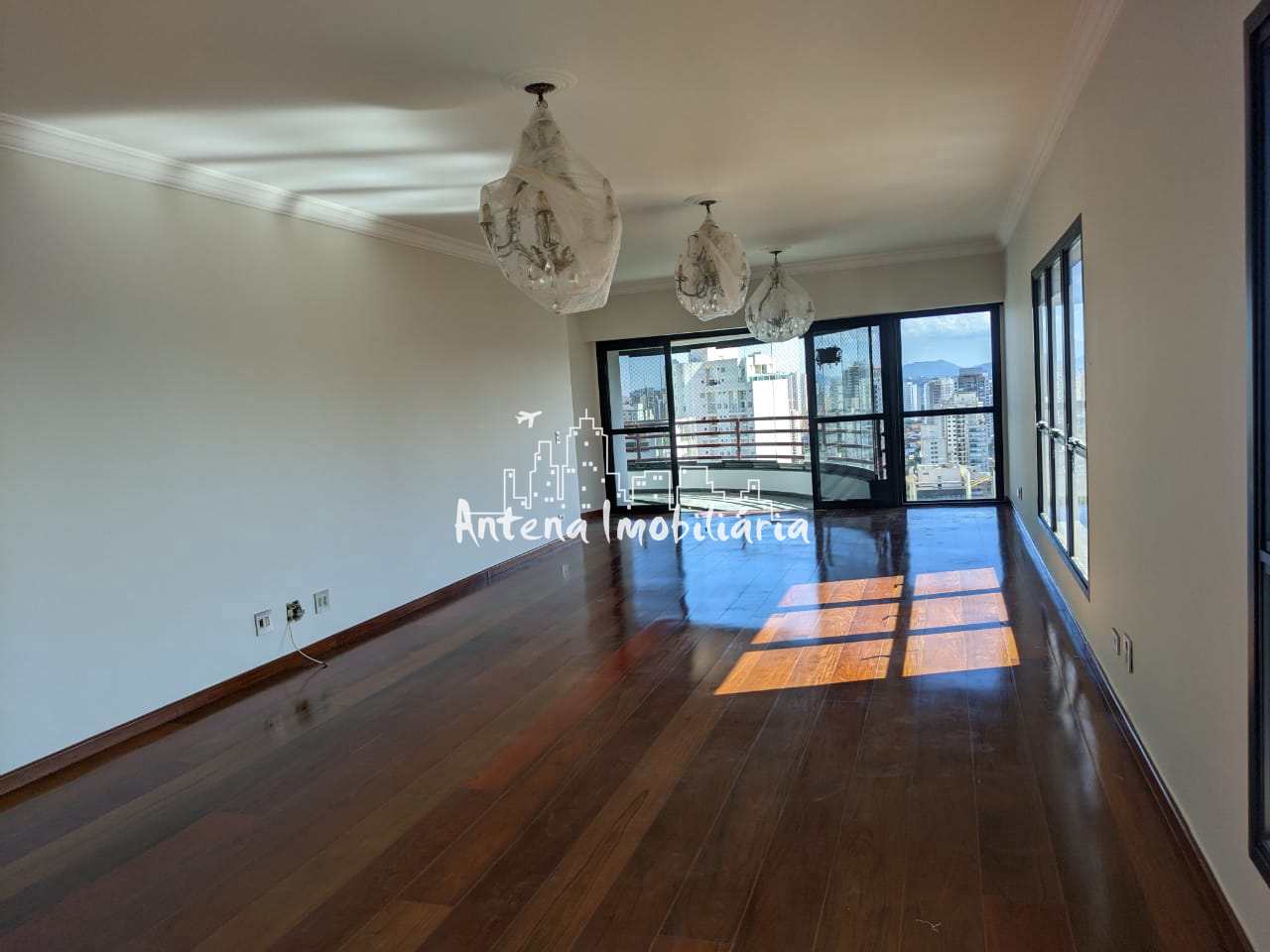 Apartamento à venda e aluguel com 4 quartos, 180m² - Foto 4