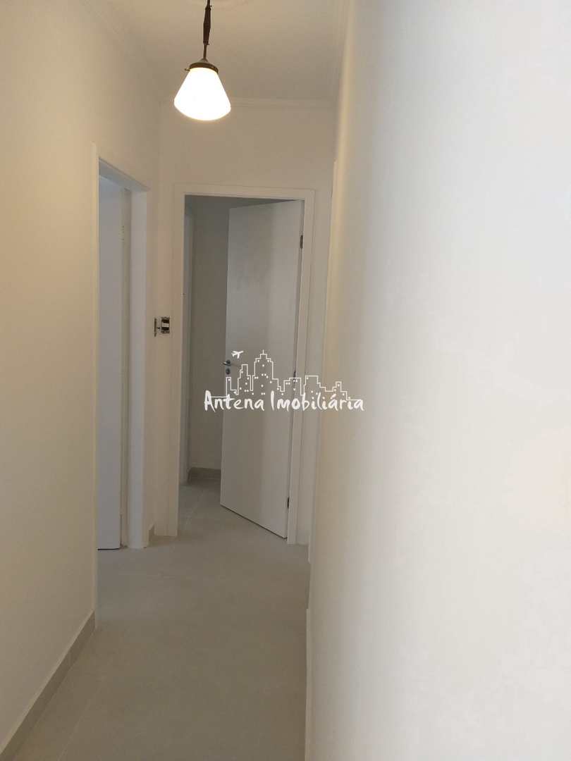 Apartamento à venda com 2 quartos, 103m² - Foto 2