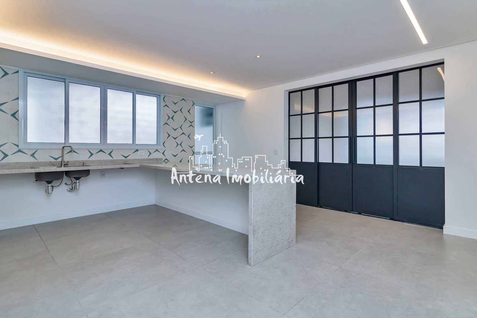 Apartamento à venda com 3 quartos, 239m² - Foto 14