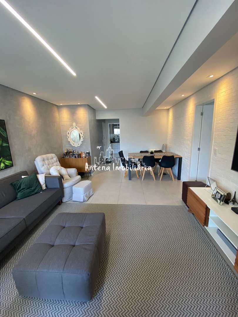 Apartamento à venda com 2 quartos, 80m² - Foto 1