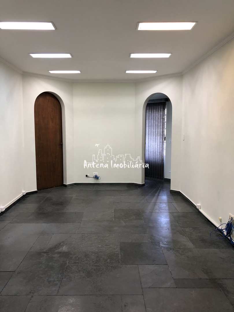 Prédio Inteiro para alugar, 134m² - Foto 1