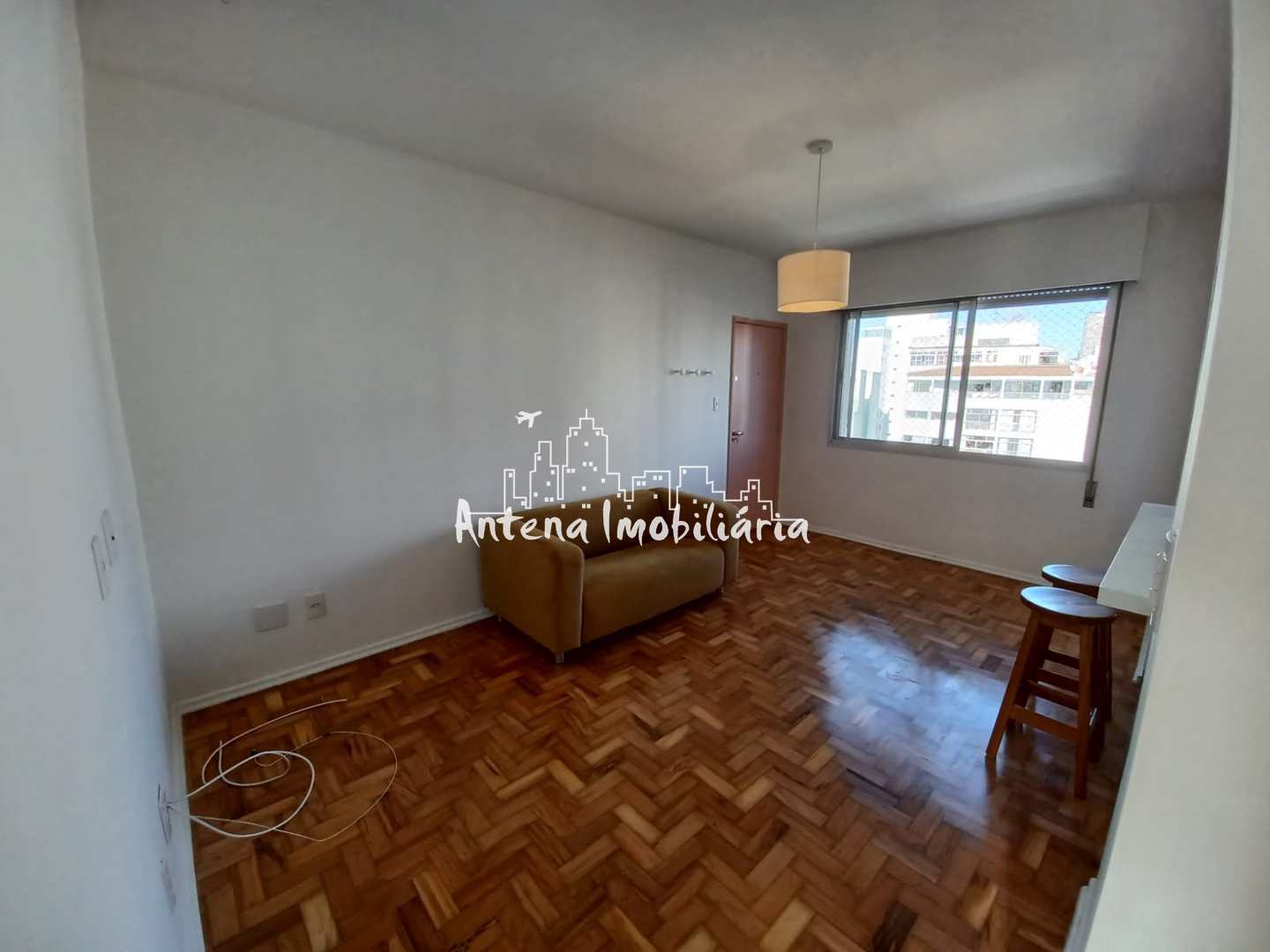 Apartamento à venda com 1 quarto, 43m² - Foto 3