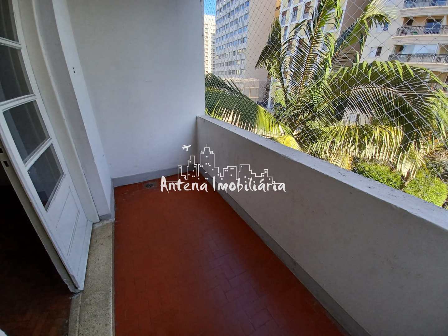 Apartamento à venda com 2 quartos, 113m² - Foto 1