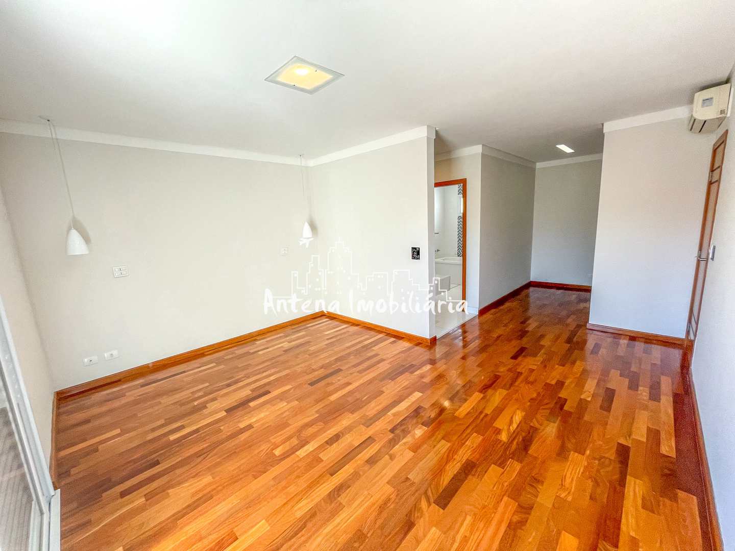 Sobrado à venda com 4 quartos, 346m² - Foto 11