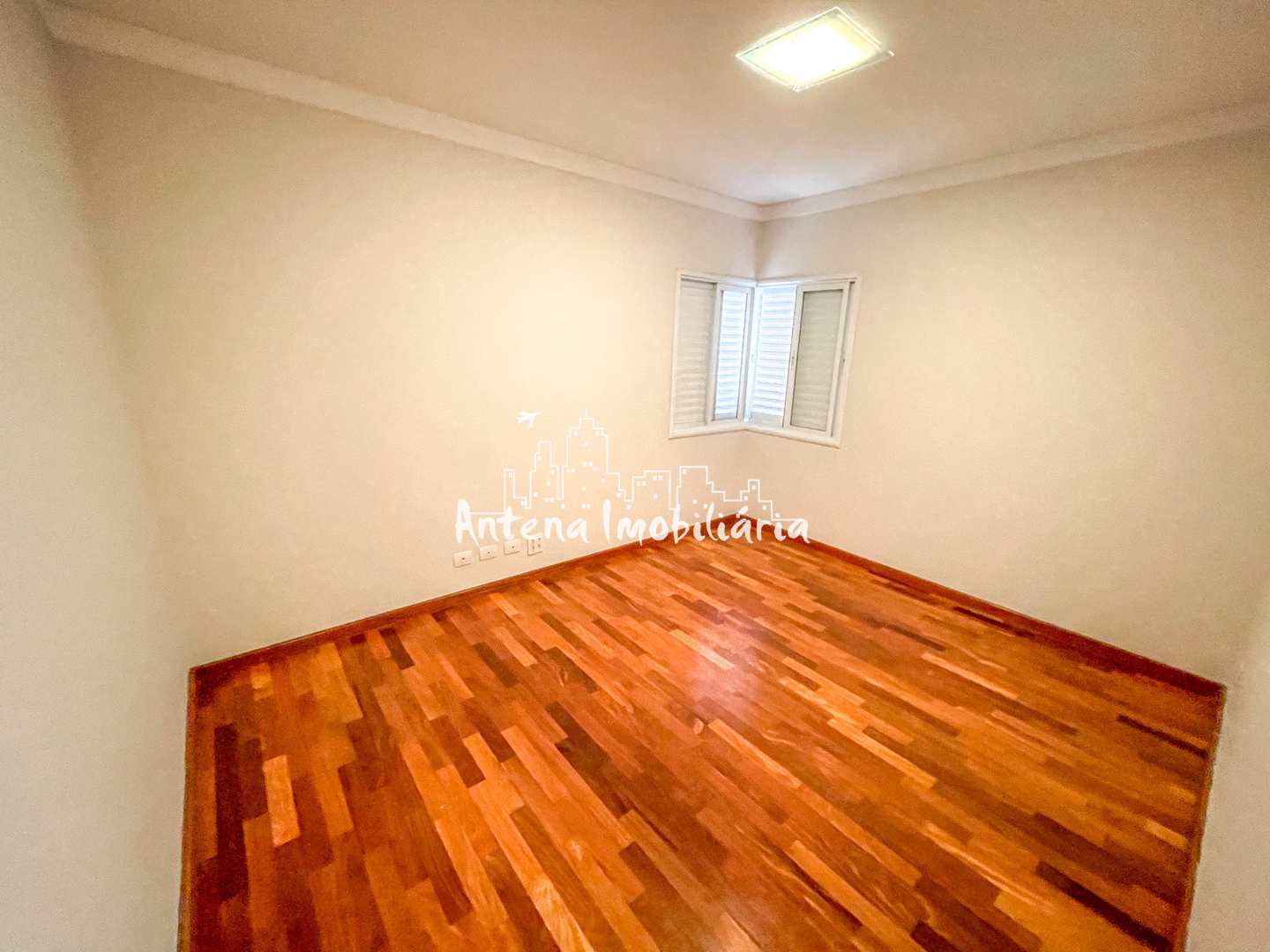 Sobrado à venda com 4 quartos, 346m² - Foto 13