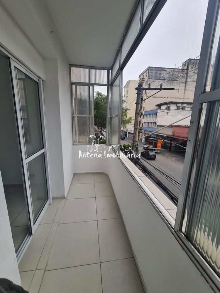 Apartamento à venda com 1 quarto, 54m² - Foto 1