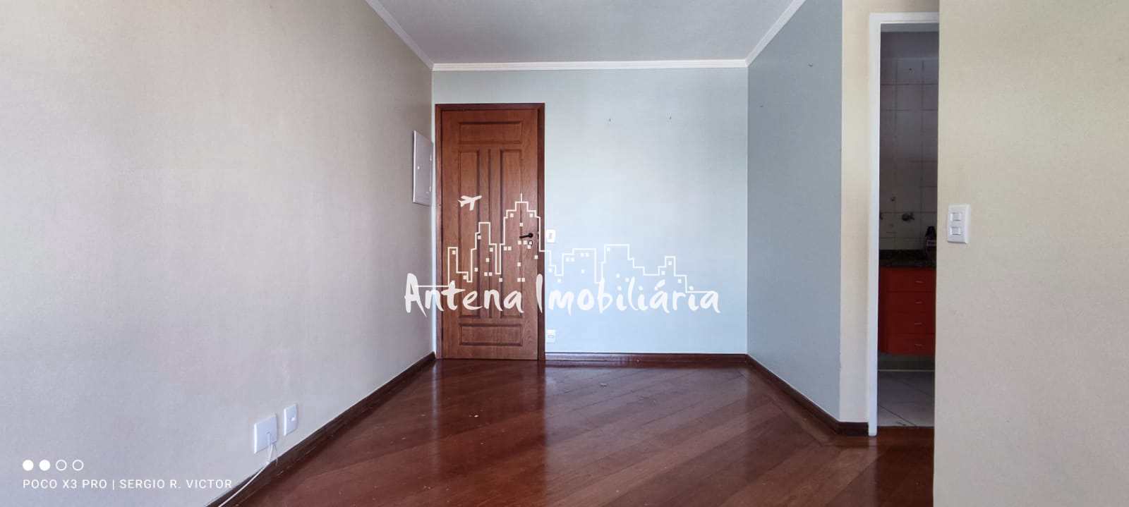 Apartamento à venda com 1 quarto, 38m² - Foto 2