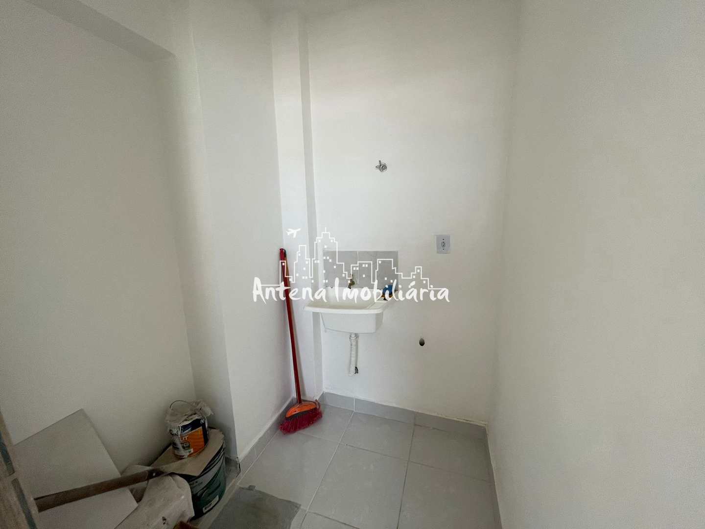 Apartamento à venda com 2 quartos, 65m² - Foto 13