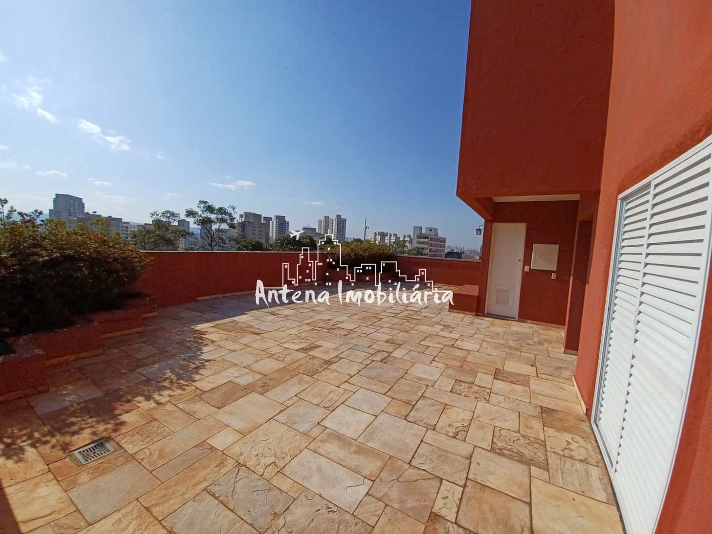 Apartamento à venda com 1 quarto, 38m² - Foto 11