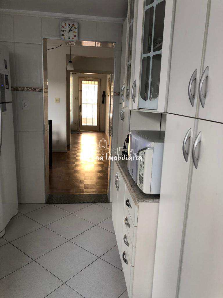 Casa à venda com 3 quartos, 110m² - Foto 17