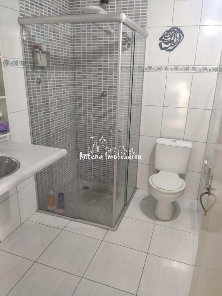 Sobrado à venda com 3 quartos, 200m² - Foto 12