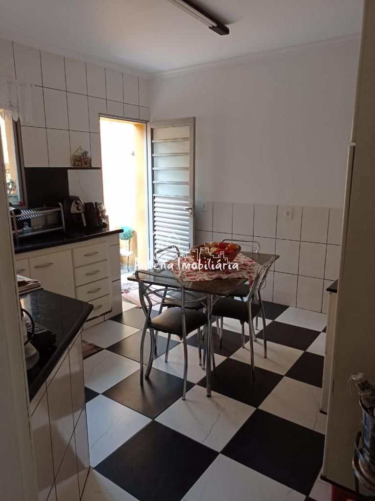 Sobrado à venda com 3 quartos, 200m² - Foto 18