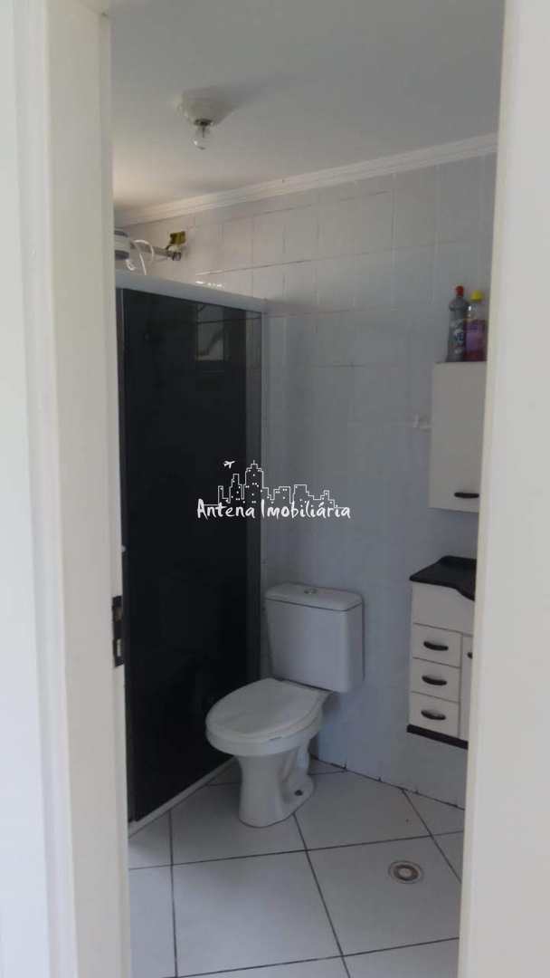 Apartamento à venda com 2 quartos, 60m² - Foto 11