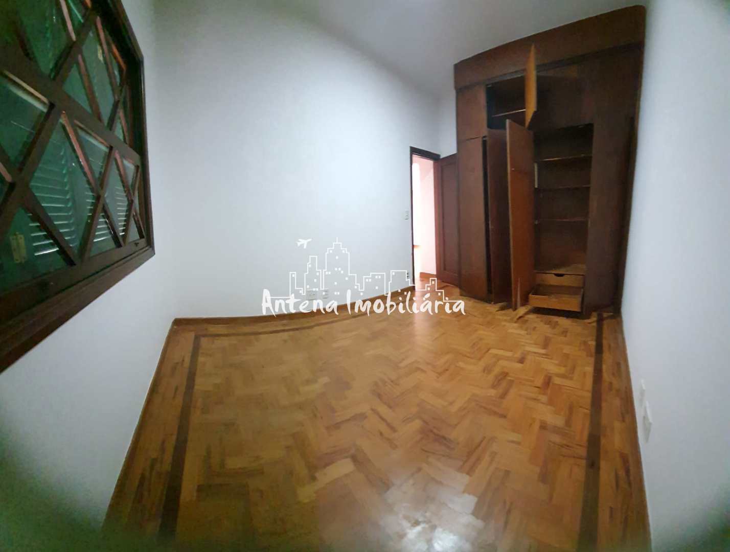 Apartamento à venda com 2 quartos, 72m² - Foto 4