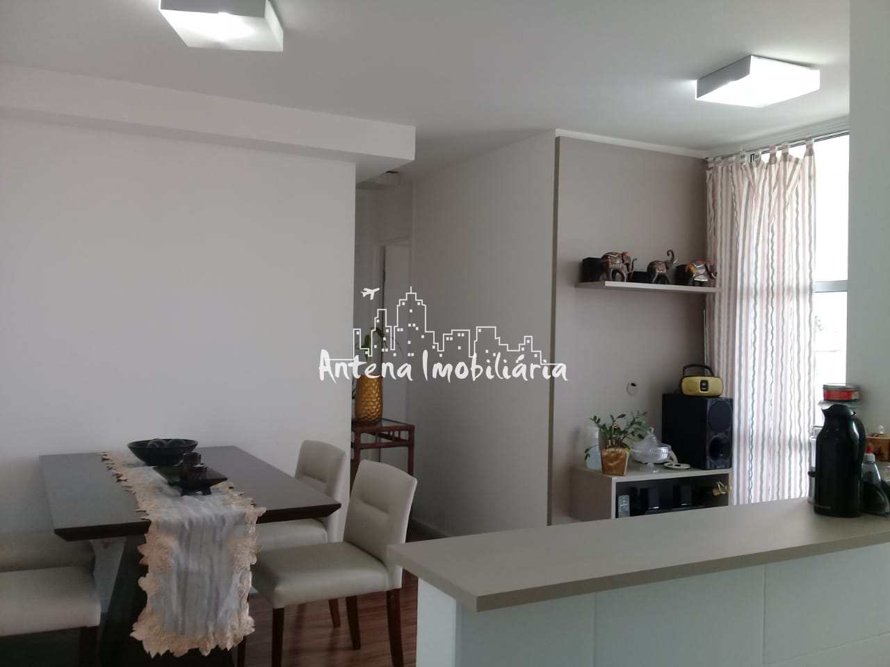 Apartamento à venda com 2 quartos, 56m² - Foto 2