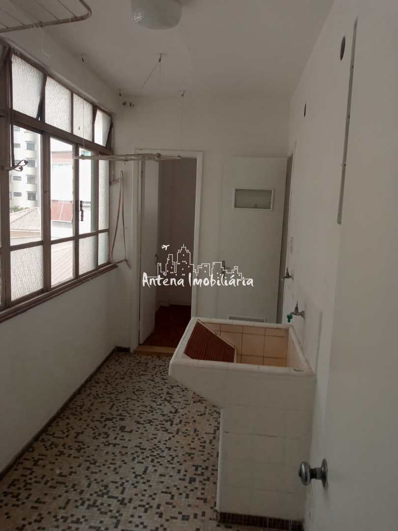 Apartamento à venda com 3 quartos, 134m² - Foto 19