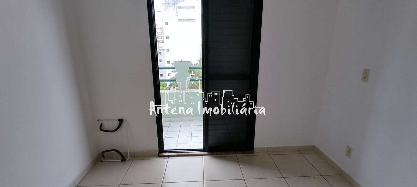 Apartamento à venda com 1 quarto, 38m² - Foto 6