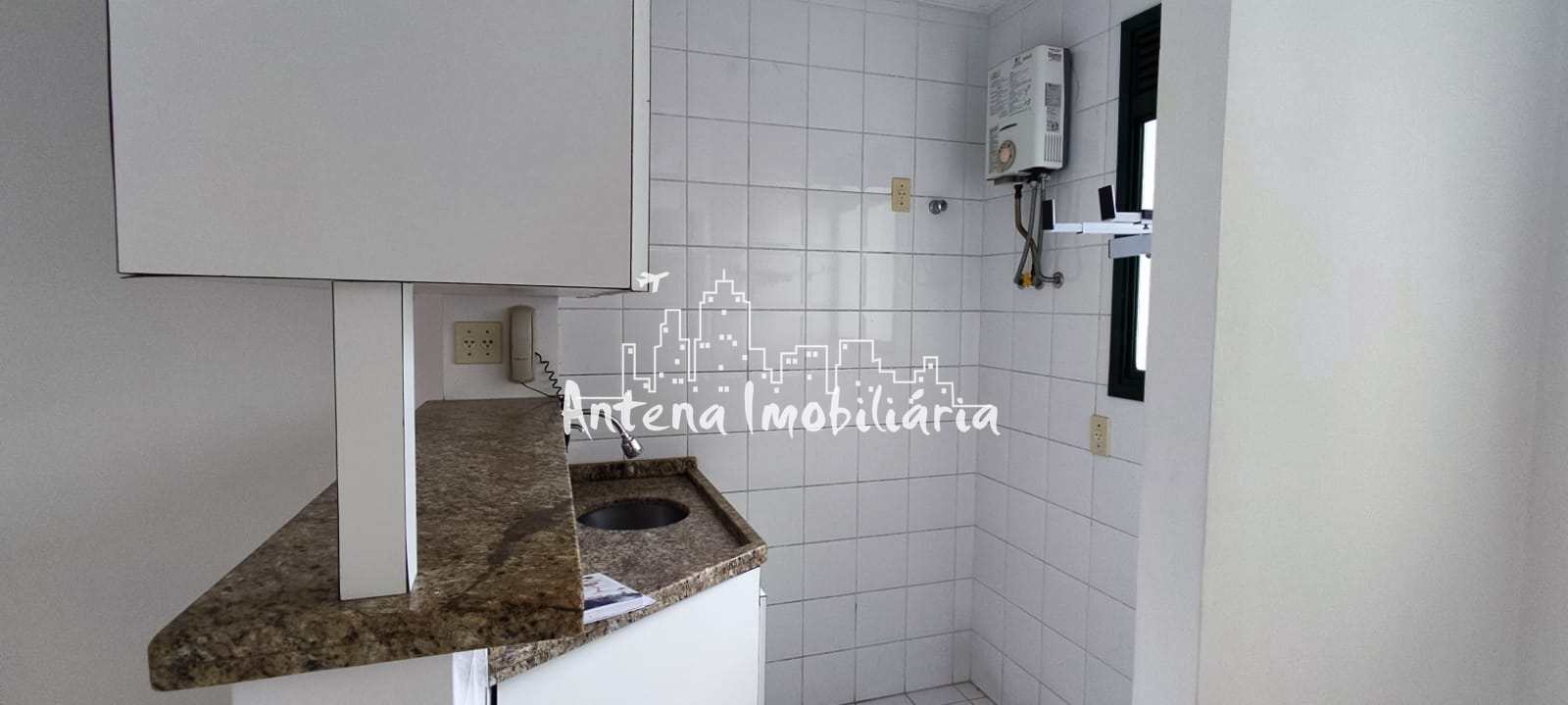 Apartamento à venda com 1 quarto, 38m² - Foto 4