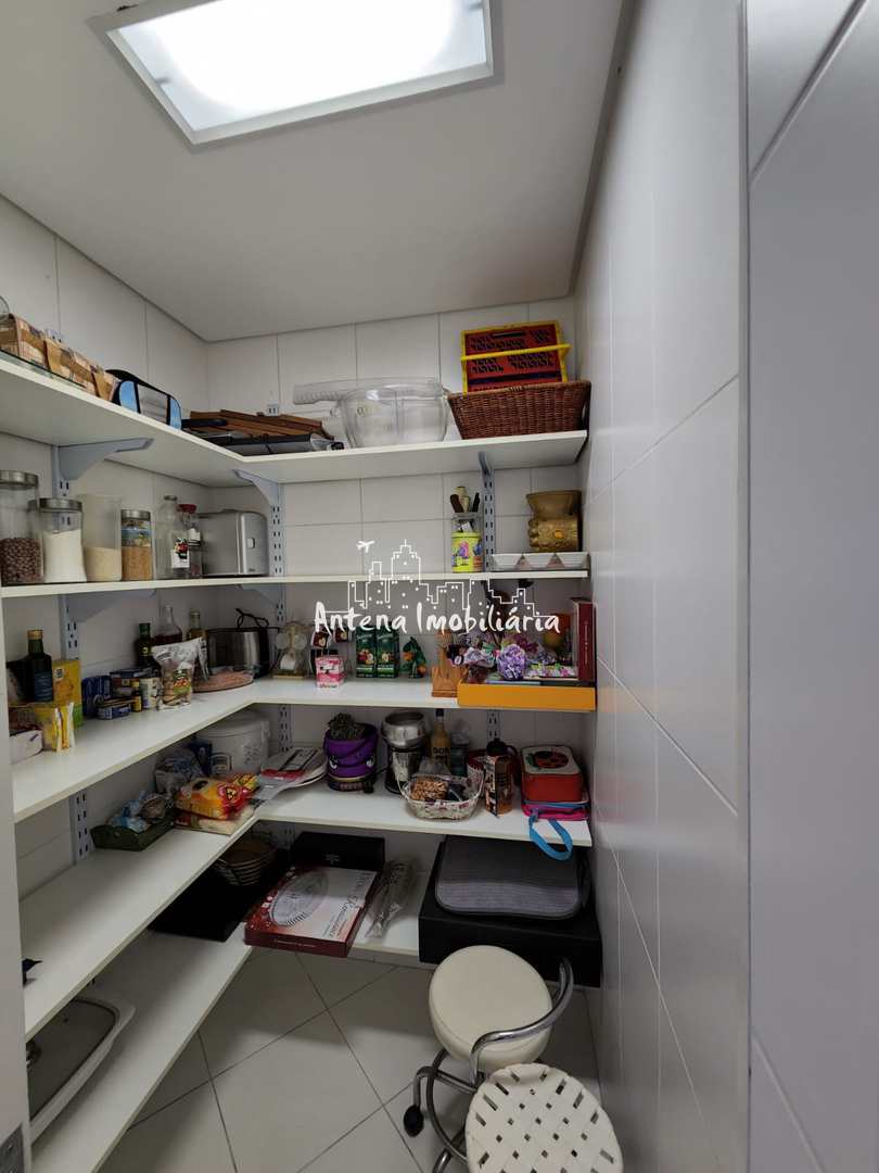 Apartamento à venda com 4 quartos, 218m² - Foto 29