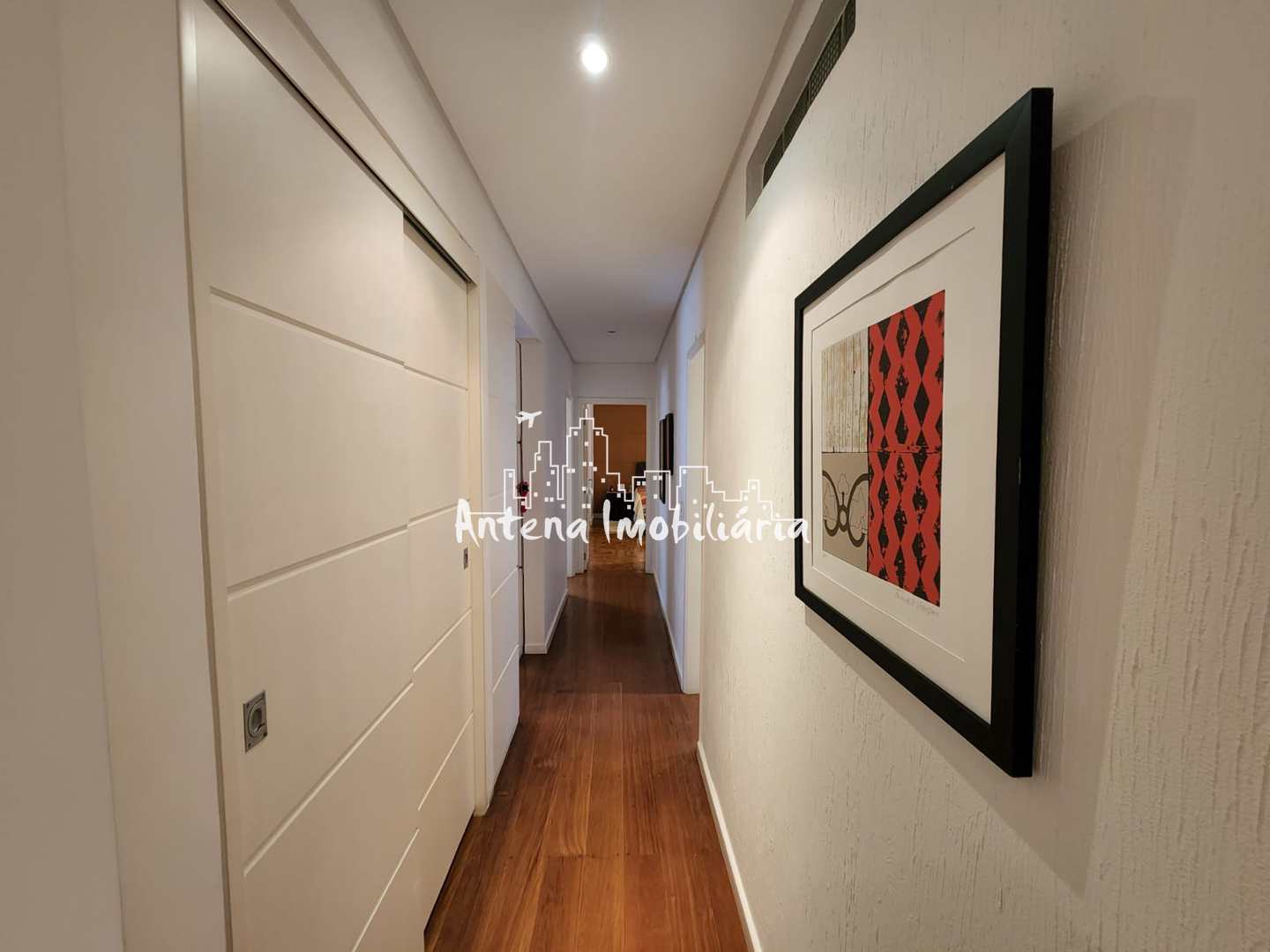 Apartamento à venda com 4 quartos, 218m² - Foto 9