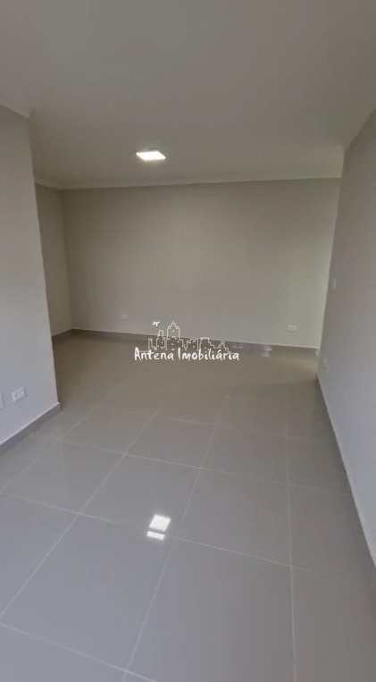 Apartamento à venda com 2 quartos, 60m² - Foto 2