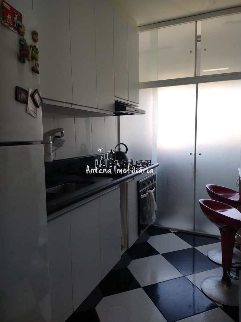 Apartamento à venda com 2 quartos, 60m² - Foto 18