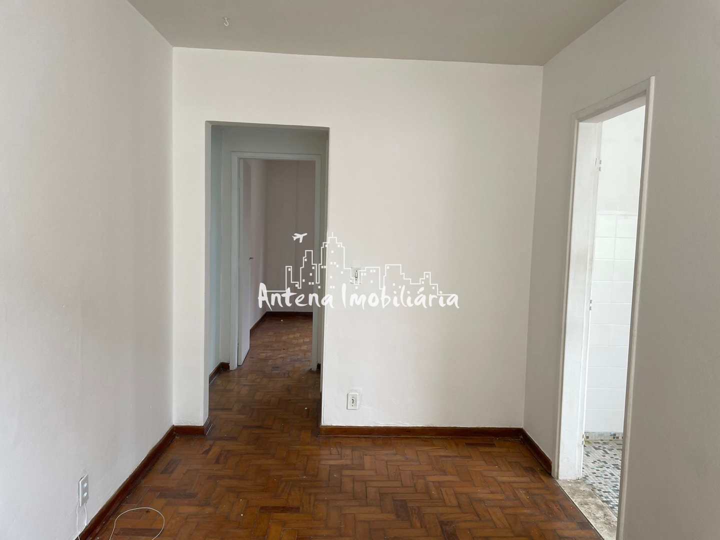 Apartamento à venda com 1 quarto, 44m² - Foto 5