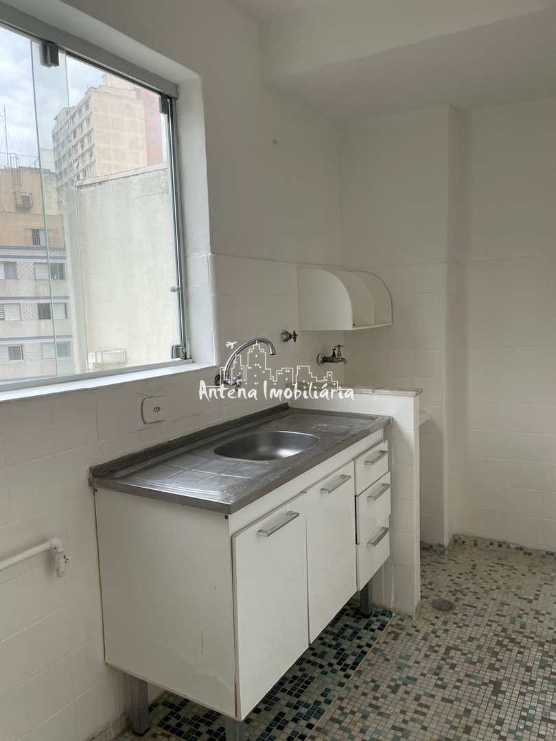 Apartamento à venda com 1 quarto, 44m² - Foto 11