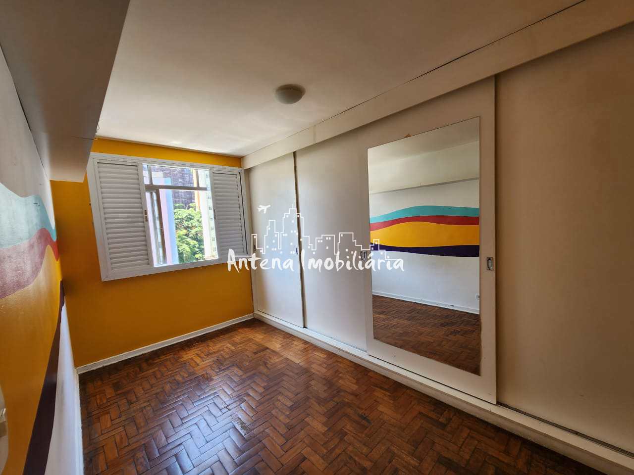 Apartamento à venda com 1 quarto, 48m² - Foto 11