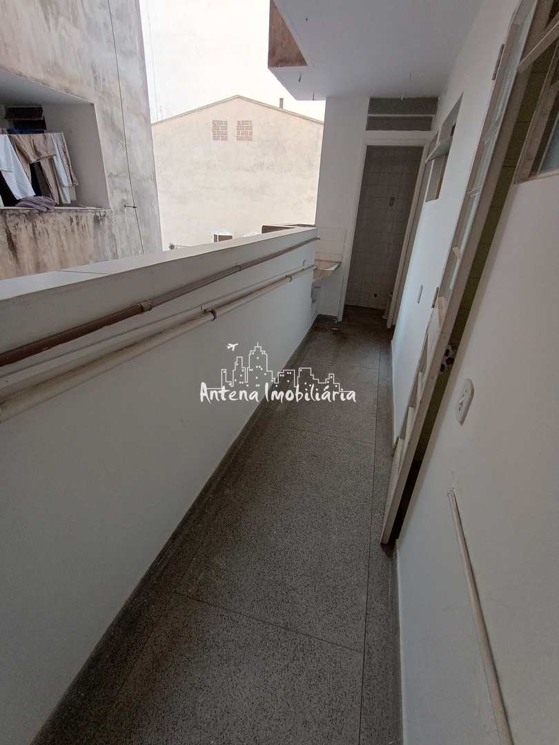 Apartamento para alugar com 2 quartos, 98m² - Foto 11