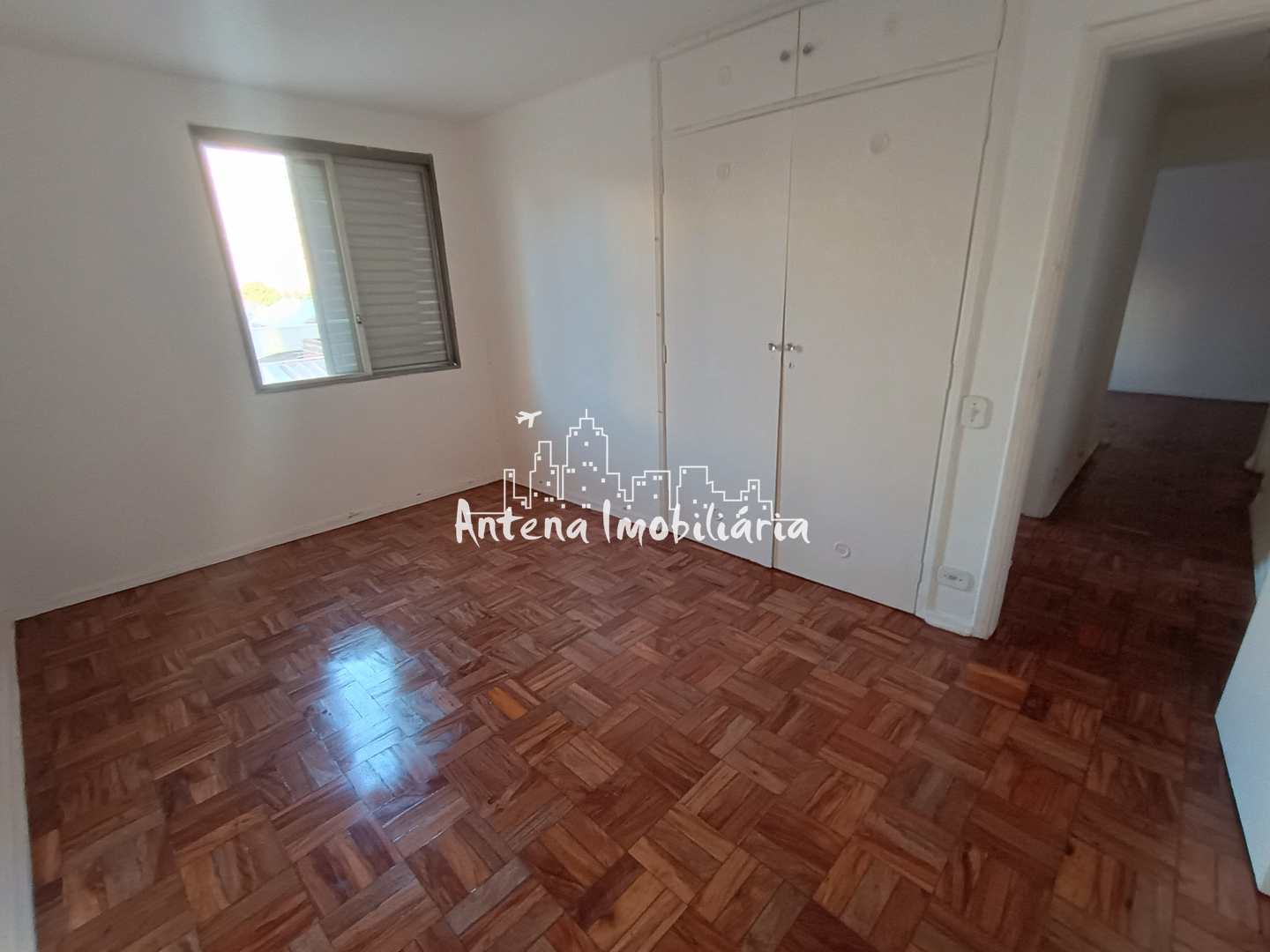 Apartamento para alugar com 2 quartos, 98m² - Foto 5