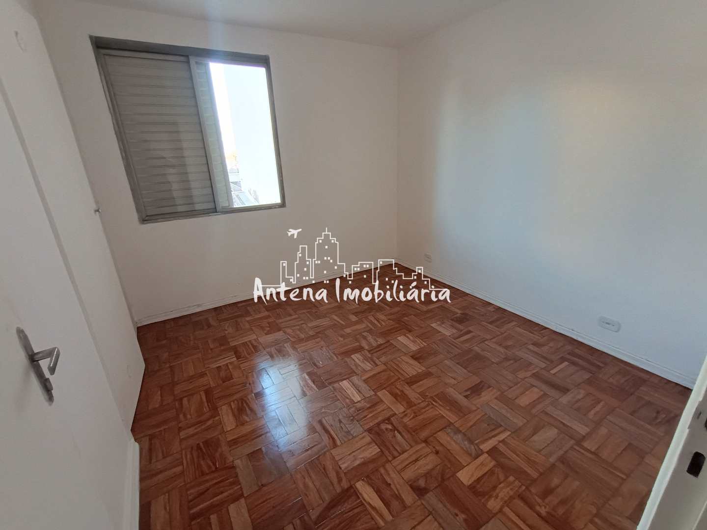 Apartamento para alugar com 2 quartos, 98m² - Foto 6