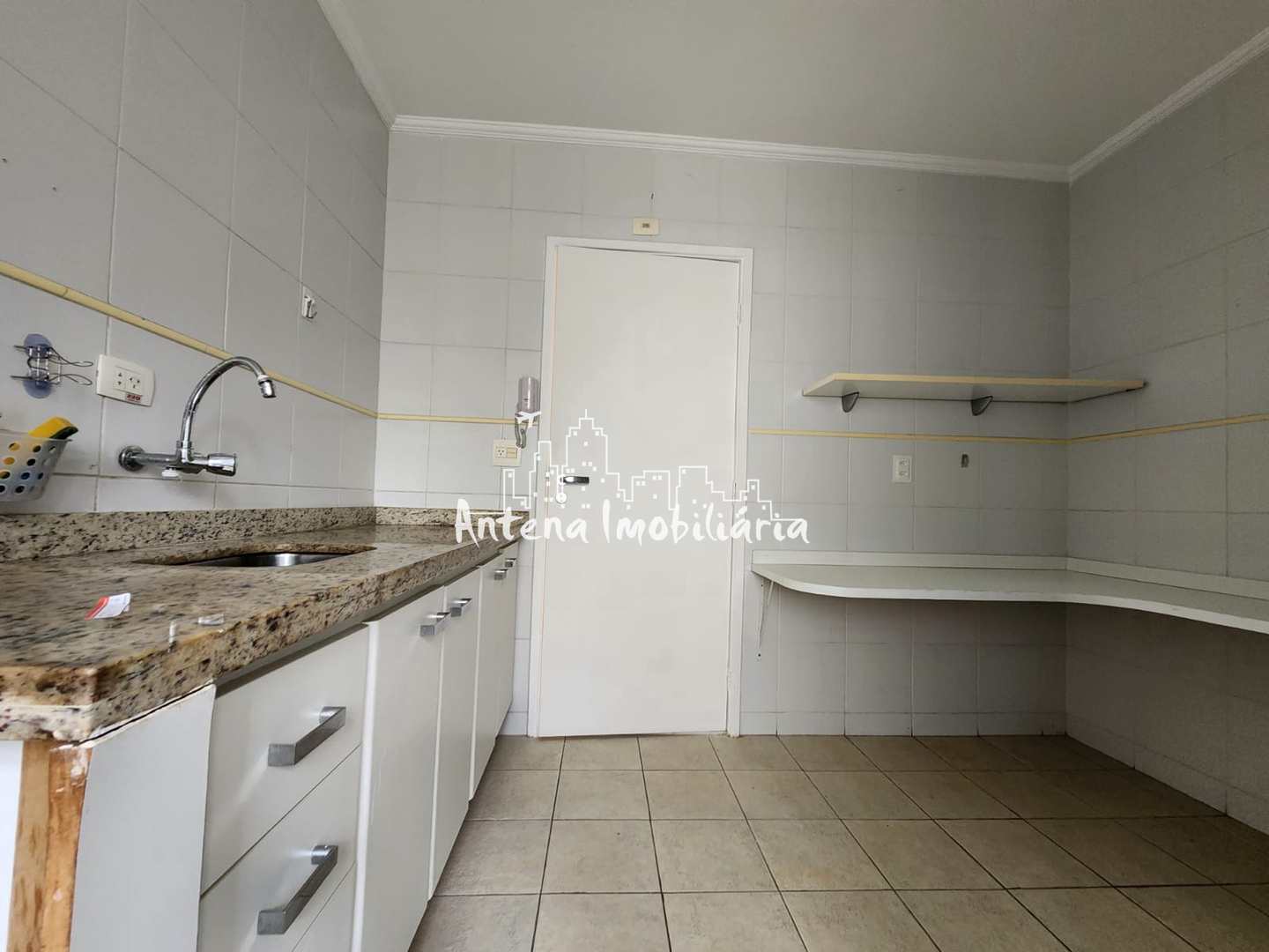 Apartamento à venda com 2 quartos, 74m² - Foto 10