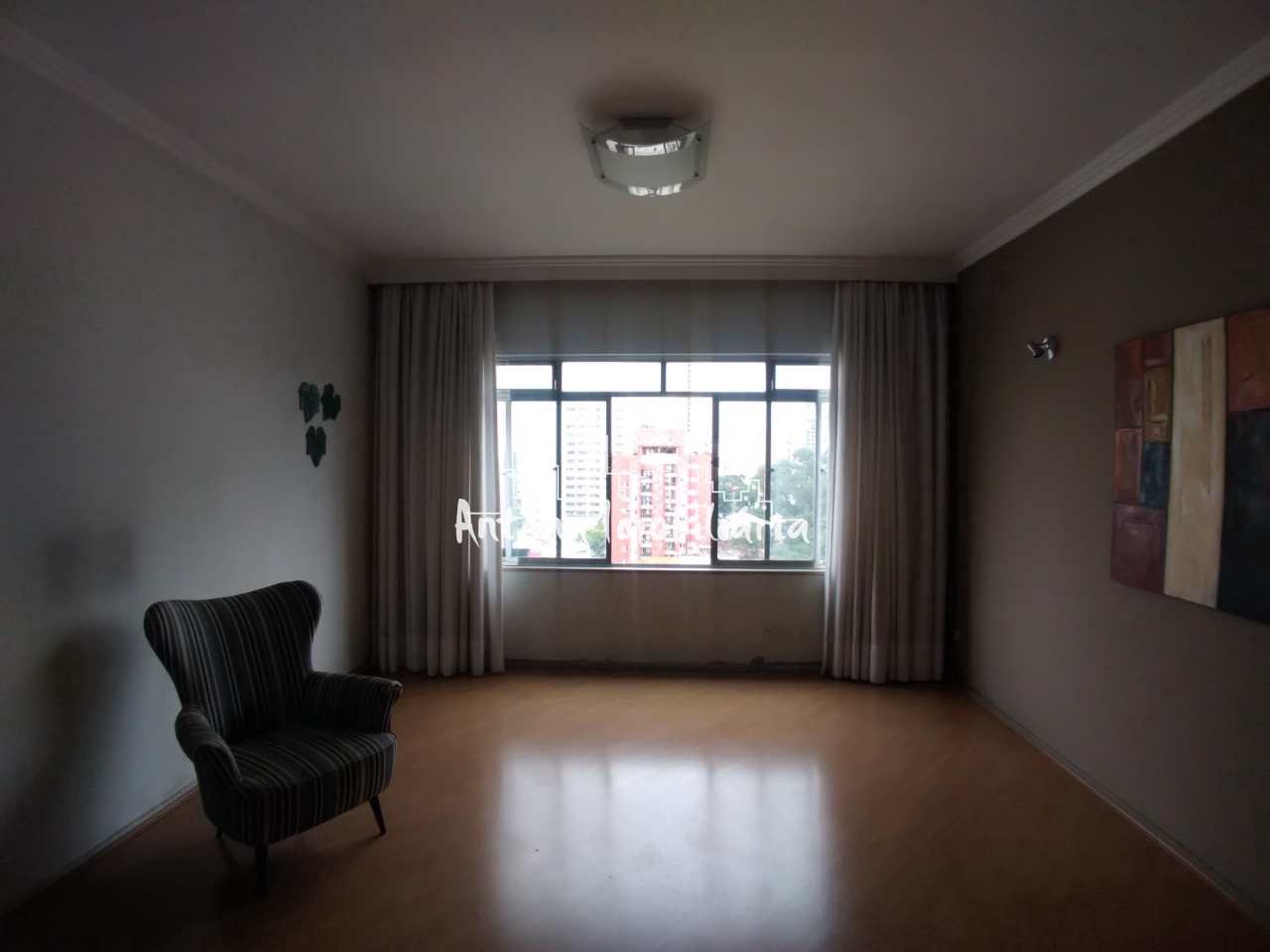 Apartamento à venda com 3 quartos, 127m² - Foto 1