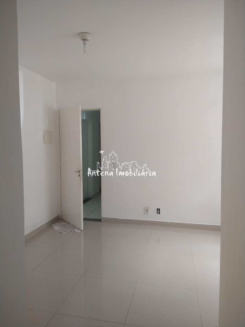 Apartamento à venda com 2 quartos, 45m² - Foto 4