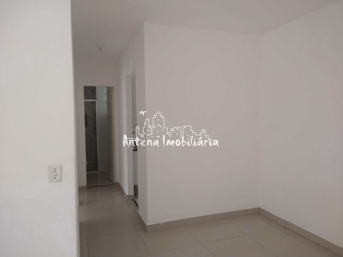 Apartamento à venda com 2 quartos, 45m² - Foto 3