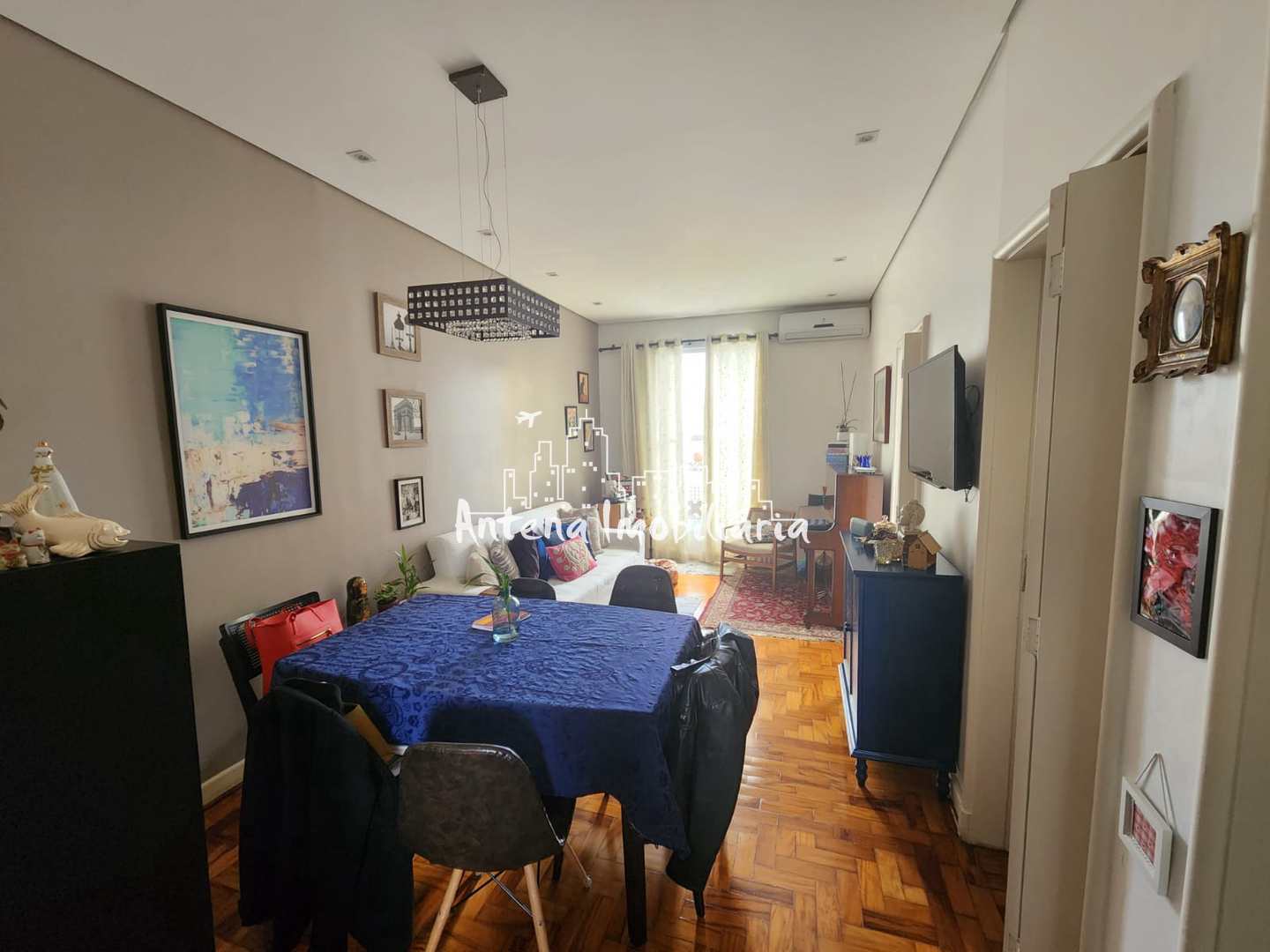 Apartamento à venda com 1 quarto, 70m² - Foto 2