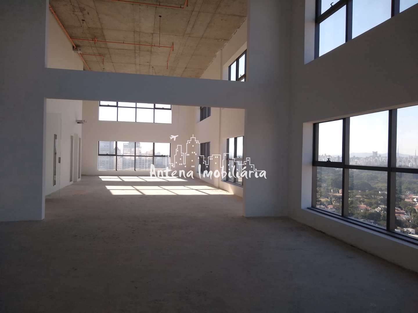 Prédio Inteiro para alugar, 527m² - Foto 2