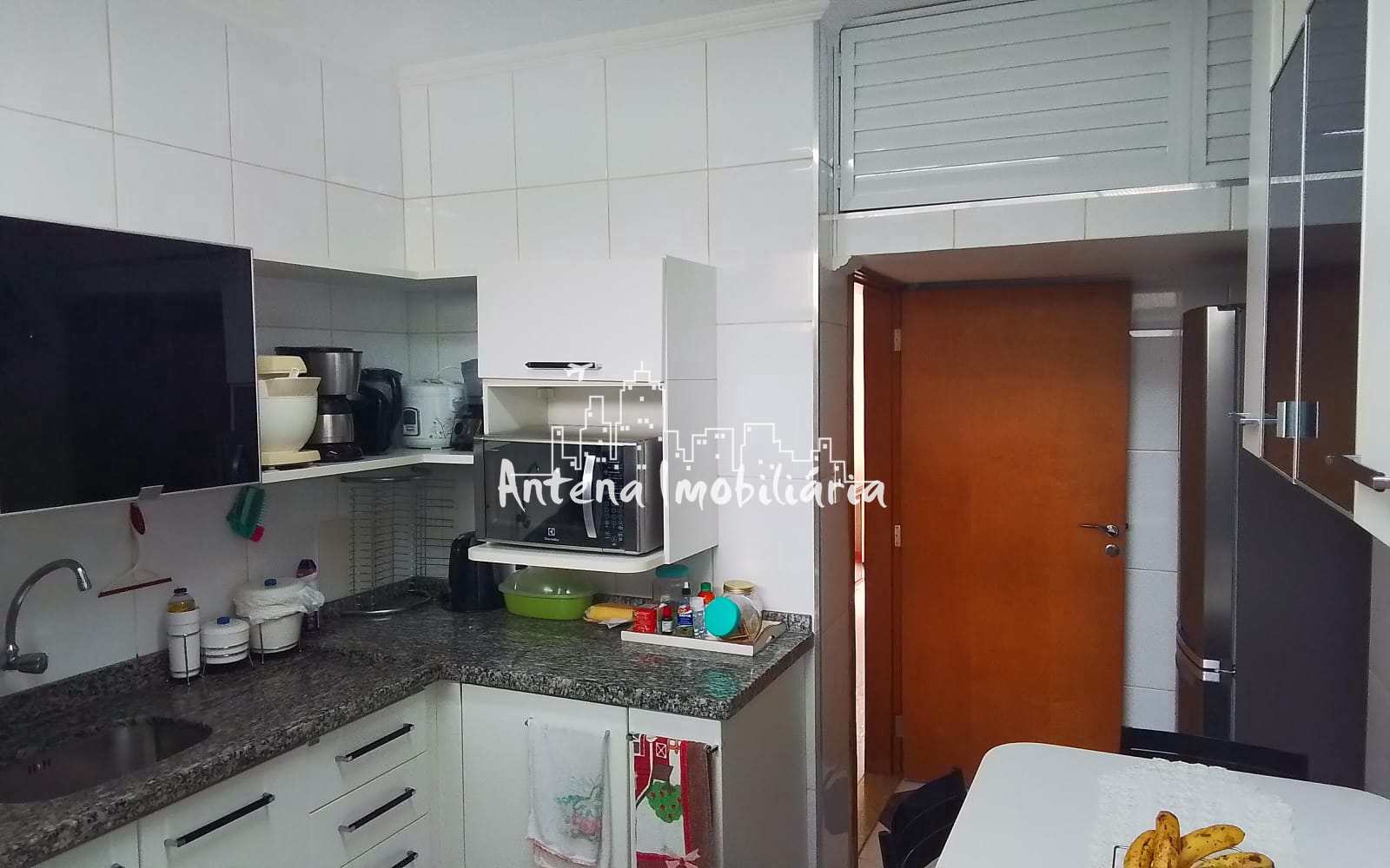 Apartamento à venda com 3 quartos, 114m² - Foto 11