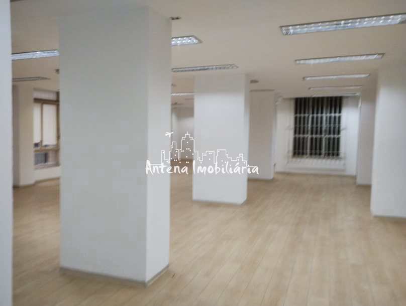 Prédio Inteiro para alugar, 300m² - Foto 2