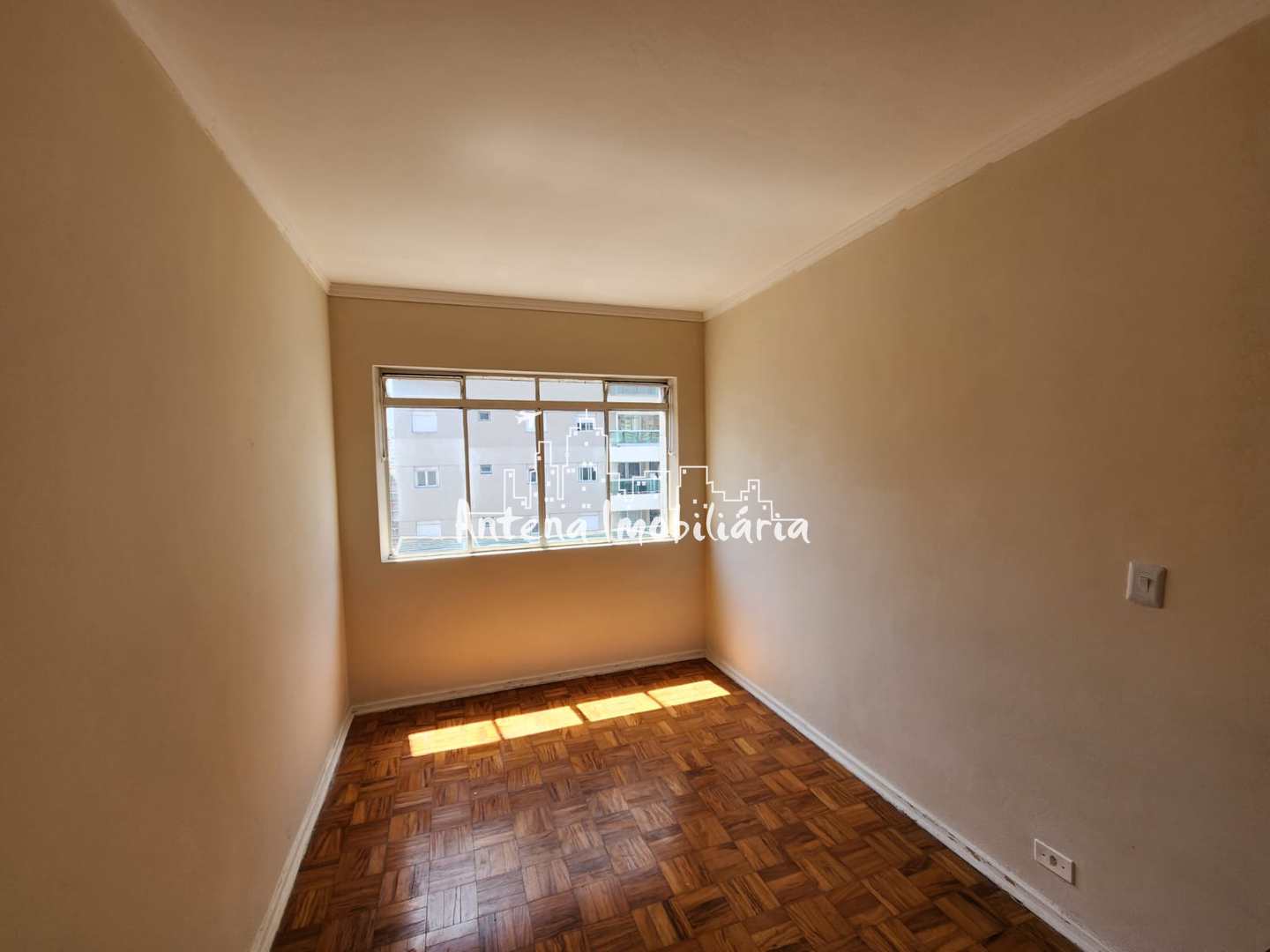 Apartamento à venda com 2 quartos, 60m² - Foto 3