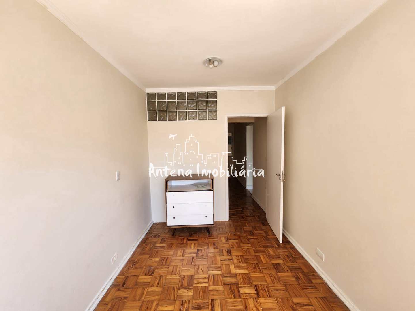 Apartamento à venda com 2 quartos, 60m² - Foto 5