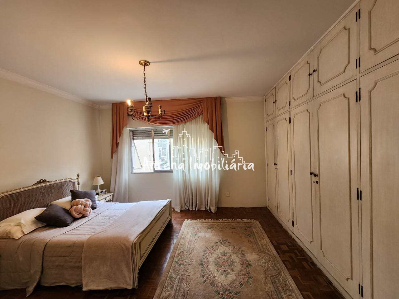 Apartamento à venda com 4 quartos, 255m² - Foto 11