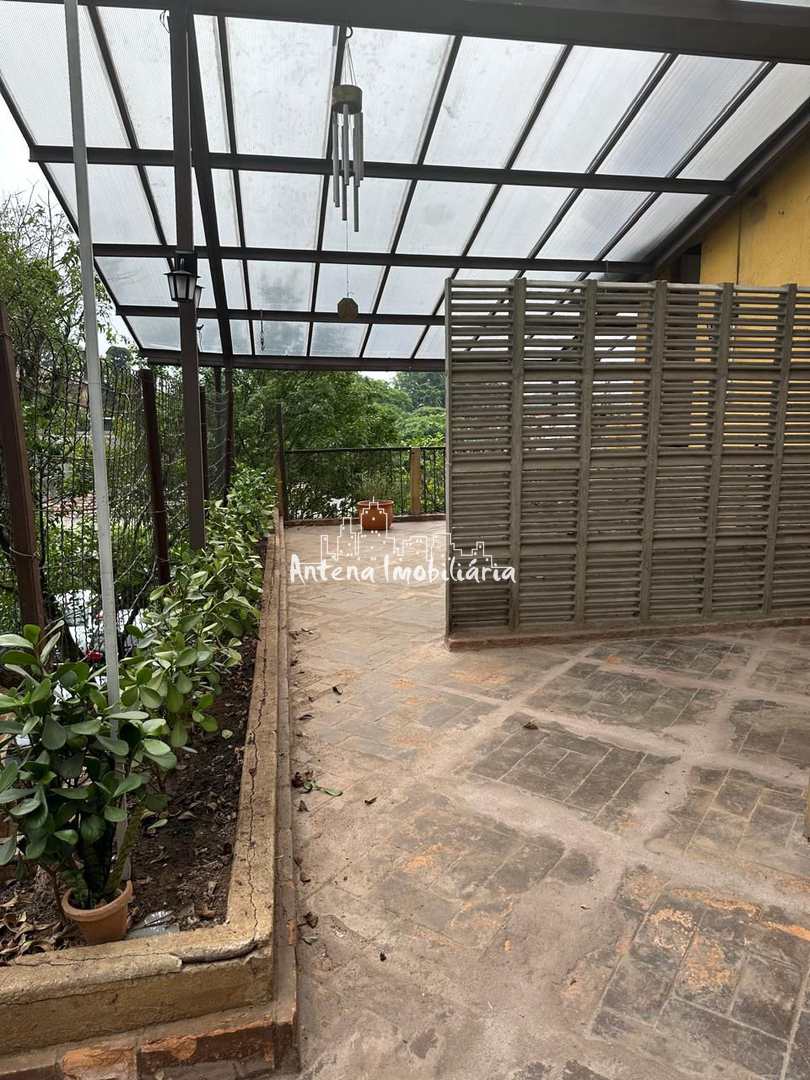 Casa para alugar com 4 quartos, 275m² - Foto 7