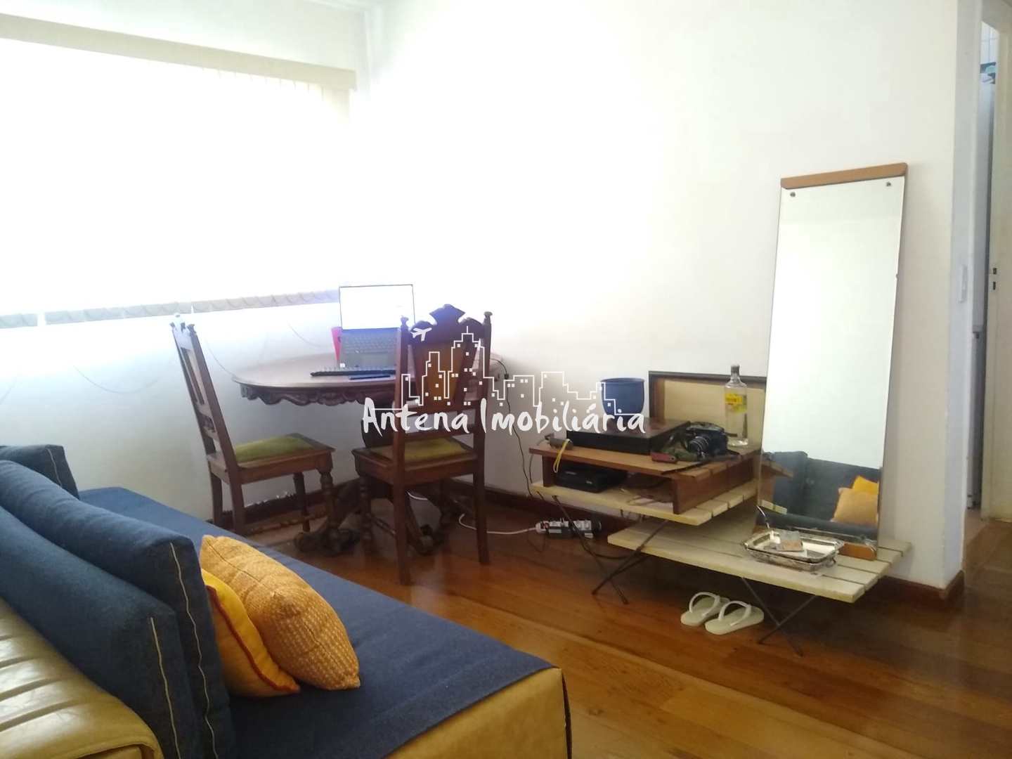 Apartamento à venda com 2 quartos, 50m² - Foto 2