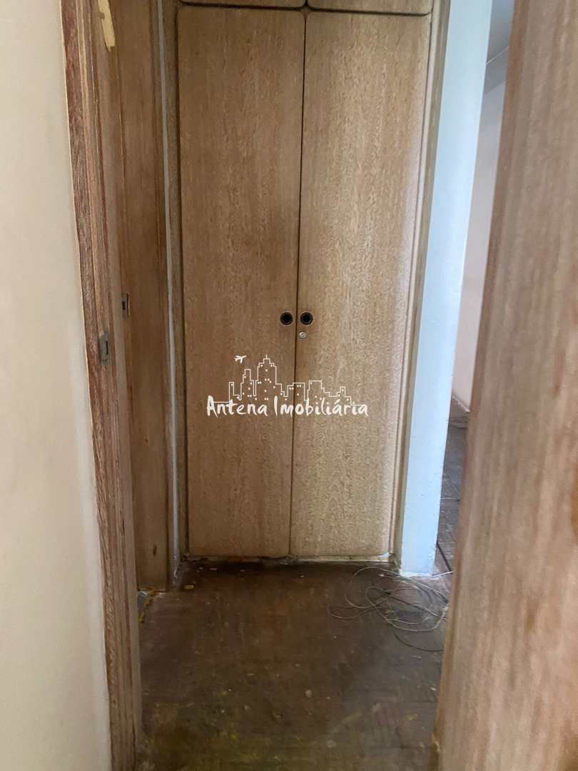 Apartamento à venda com 3 quartos, 200m² - Foto 11