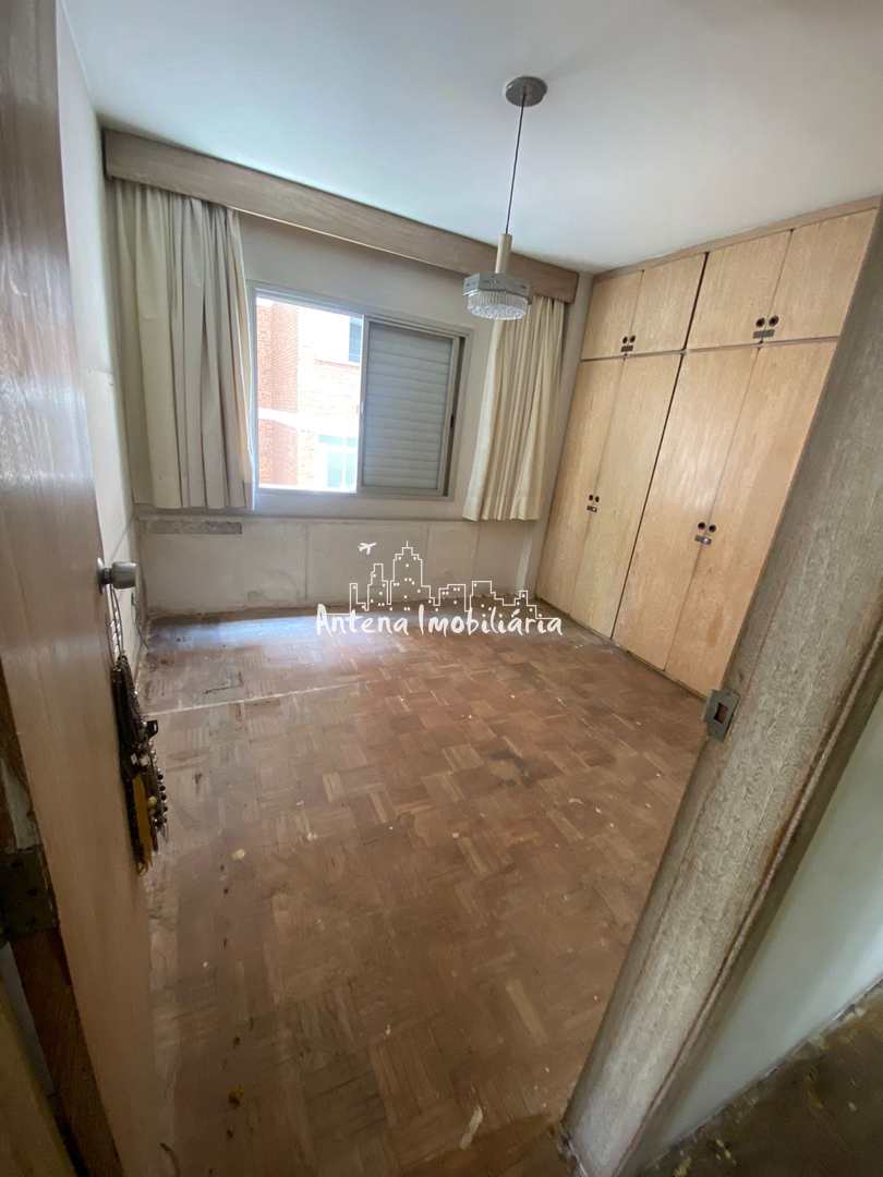 Apartamento à venda com 3 quartos, 200m² - Foto 9