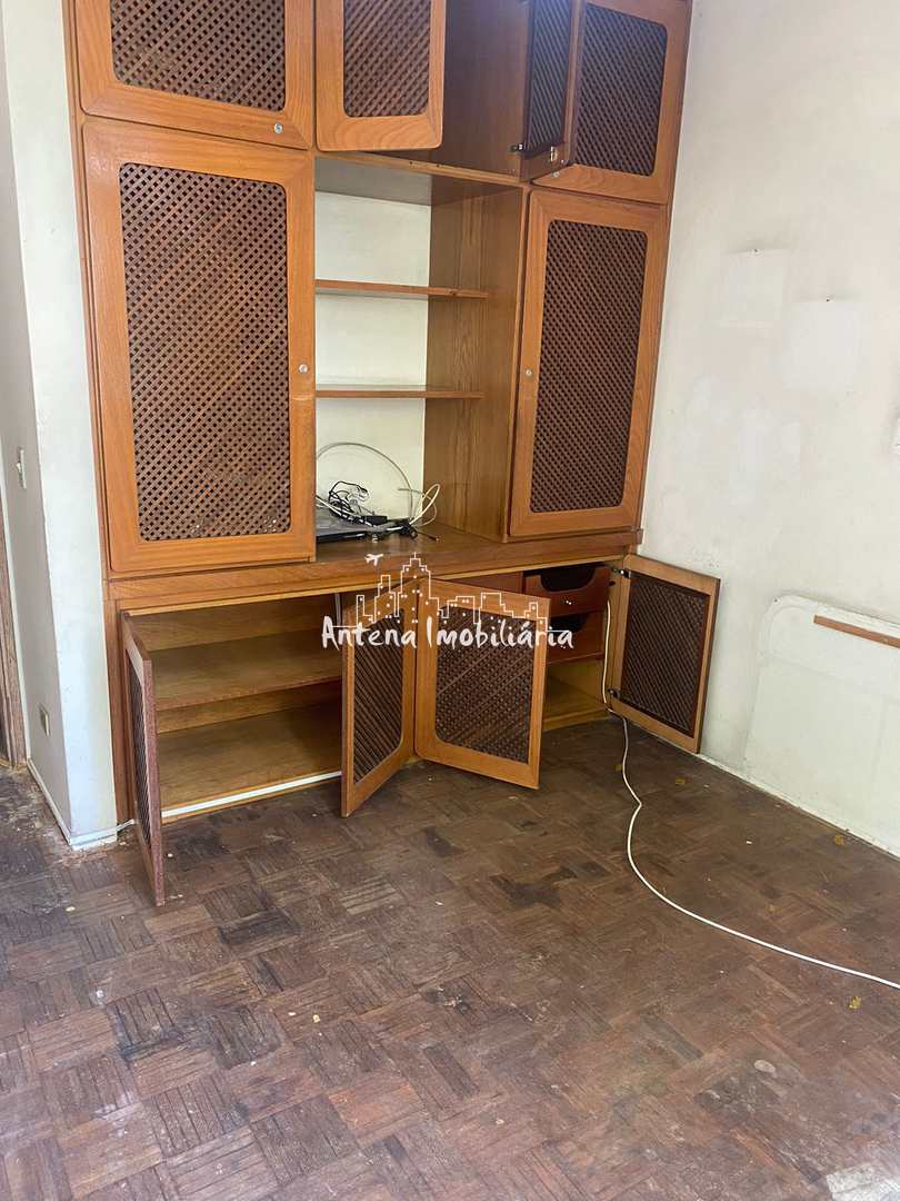 Apartamento à venda com 3 quartos, 200m² - Foto 13