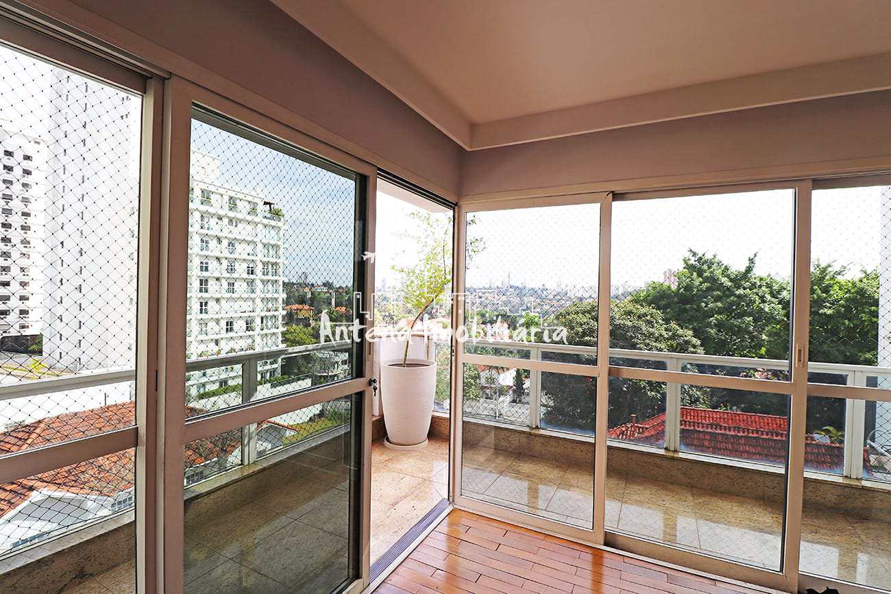 Apartamento à venda com 3 quartos, 244m² - Foto 7