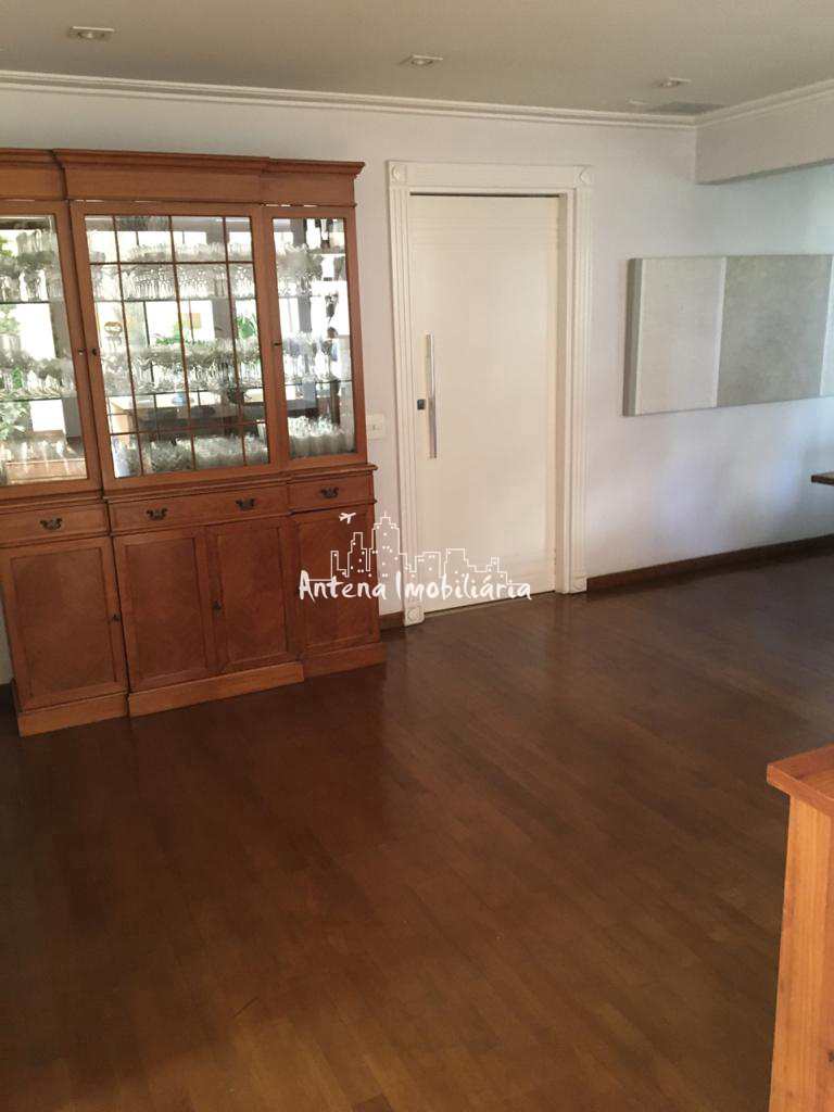 Apartamento à venda com 3 quartos, 244m² - Foto 12